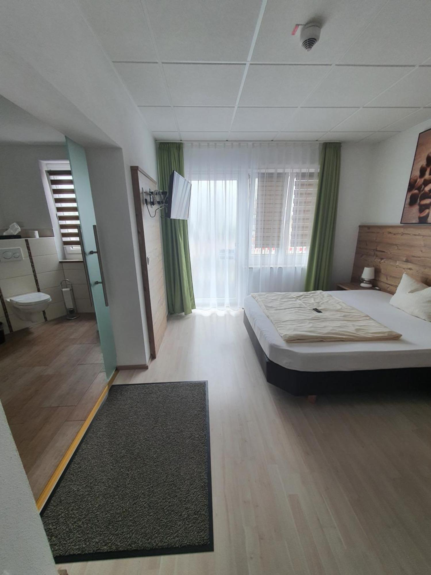 Fraenkischer Hof --- Hotel In Pegnitz --- Schlabecks Fraenkischer Hof Экстерьер фото